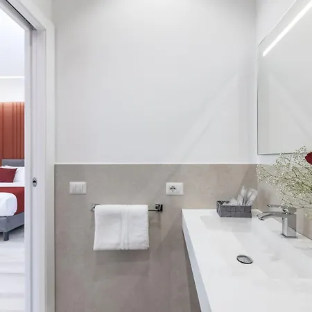 St Peter Twelve Bed & Breakfast Roma