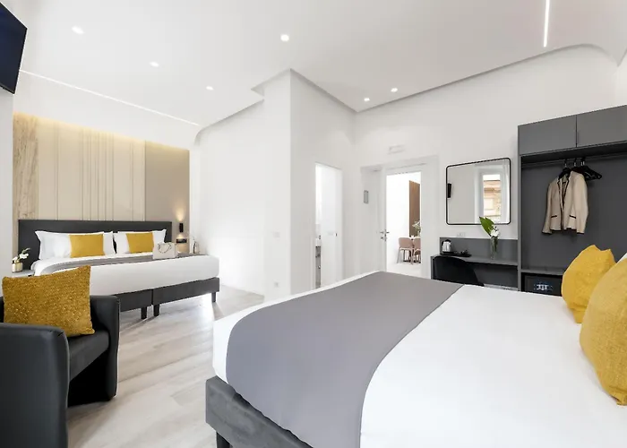 St Peter Twelve 4* Roma