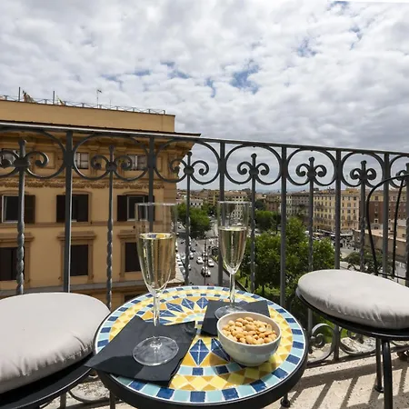 St Peter Twelve Roma